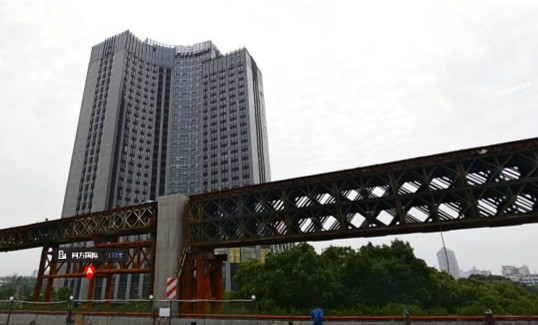 同方國際廣場臺中央空調(diào)機組噪聲治理